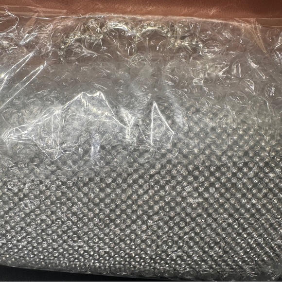 Silver Rhinestone Evening Clutch Crystal Heart Handle Formal Bag New - Picture 9 of 10
